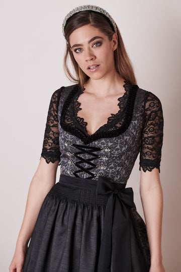 krueger-madl-dirndl-grau-dquadrat