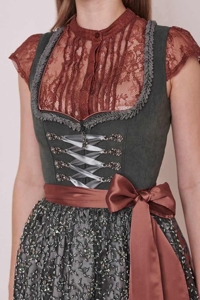 krueger-collection-dirndl-estelle-gruen-dquadrat