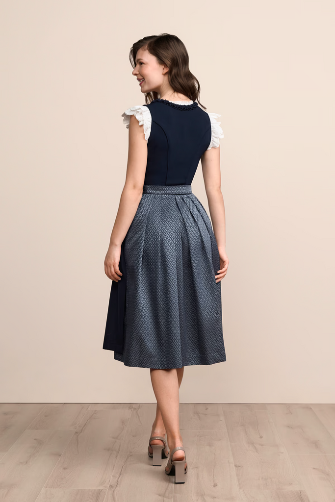 DirndlANICA-KrugerMadl-70cm-418070-070-0080-dquadrat_3