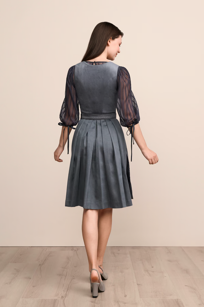 Dirndl CARI- Krüger Madl - 60 cm - 419169-060-0043-dquadrat-1