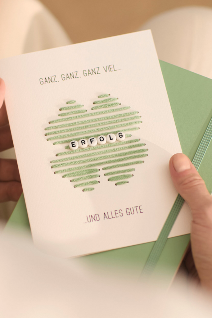 Fadenfreudekarte "Ganz ganz ganz viel Erfolg" - 18392 - Räder Design-dquadrat