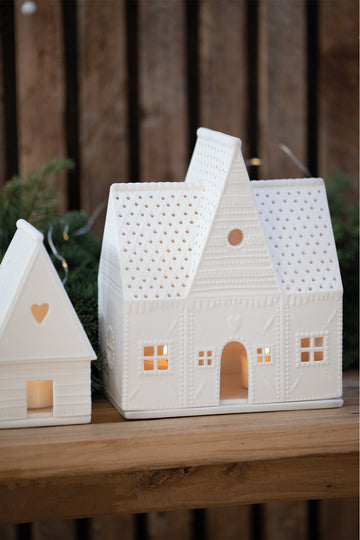 Lichthaus-lebkuchenhaus-gross-raeder-design-dquadrat-1