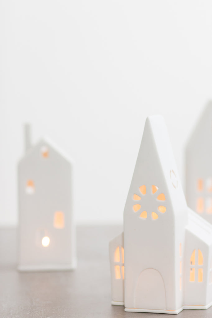    LichthausgrosseTuer19cm-raeder-design-dquadrat-1