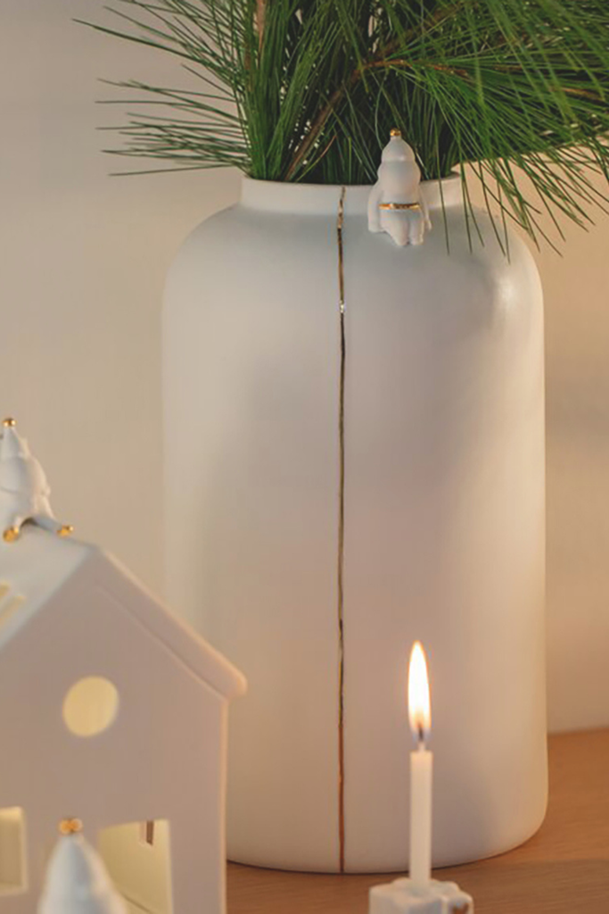 Porzellangeschichten Santa - Vase Winterblumen - 92640 - Räder Design-dquadrat