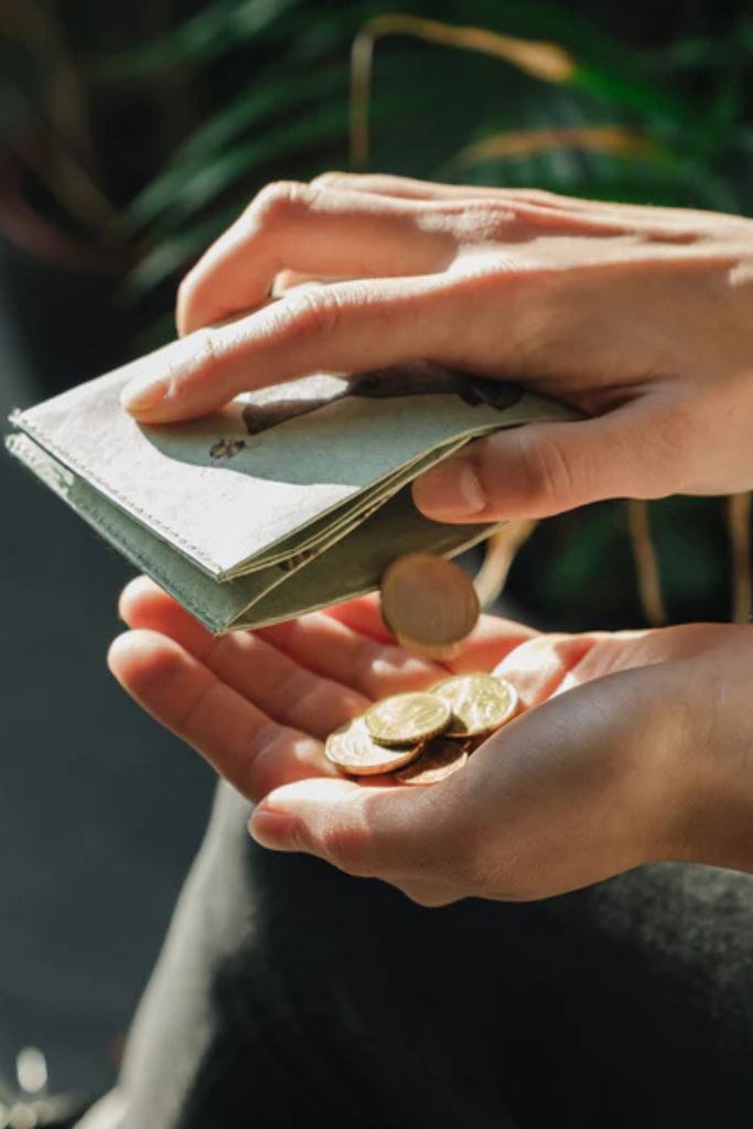 RFID Portemonnaie - Die Begegnung - Ligarti Koop - Paprcuts