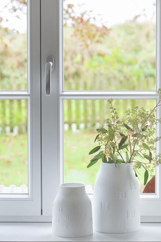 Vase Winterhaus klein - 92727 - Räder Design-dquadrat