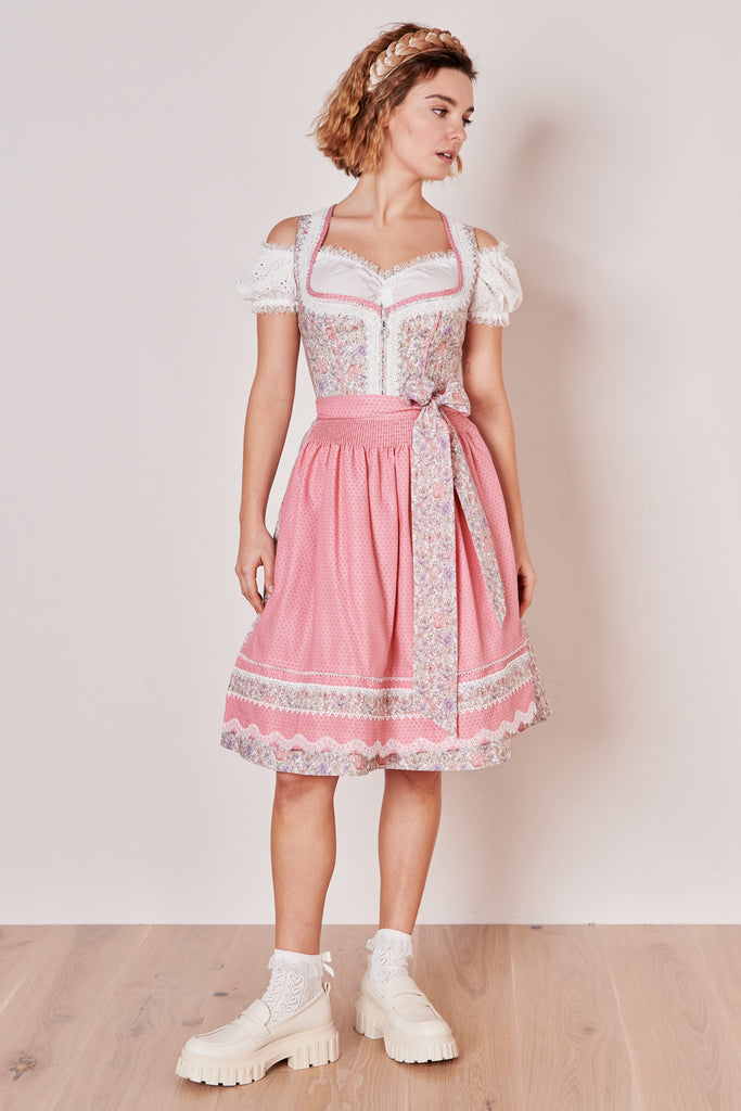 dirndl-adarna-madl-krueger-rose-414067-060-0233-dquadrat_10