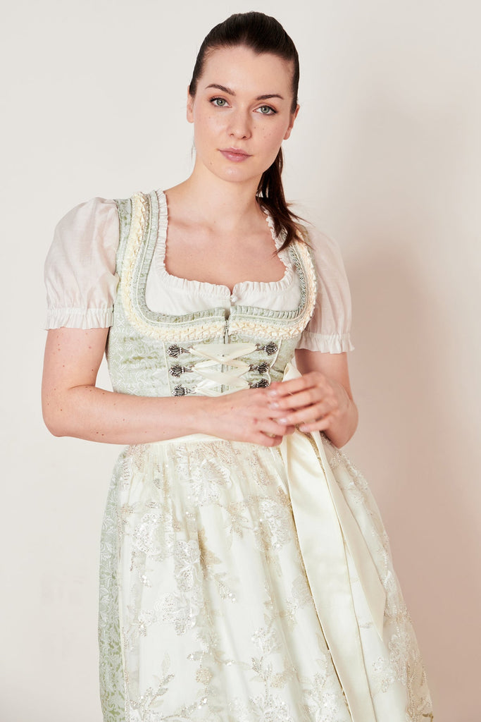 dirndl-annetta-collection-krueger-hellgruen-114467-070-005-dquadrat_5 Analyzing image     dirndl-annetta-collection-krueger-hellgruen-114467-070-005-dquadrat_5_e74b3cda-8df4-4b04-8dfe-d1eb966e90cd