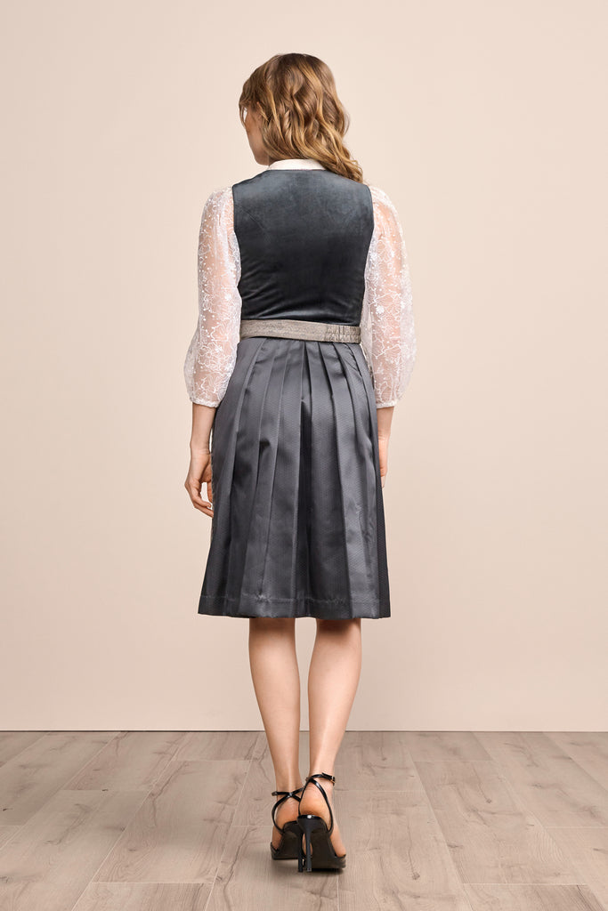 dirndl-aurela-krueger-madl-412669-060-0041-anthrazit-dquadrat_4