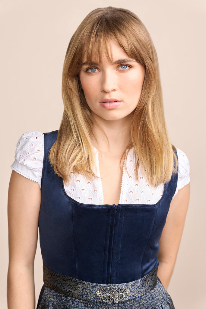 dirndl-aurela-krueger-madl-412669-060-0080-marine-dquadrat_1