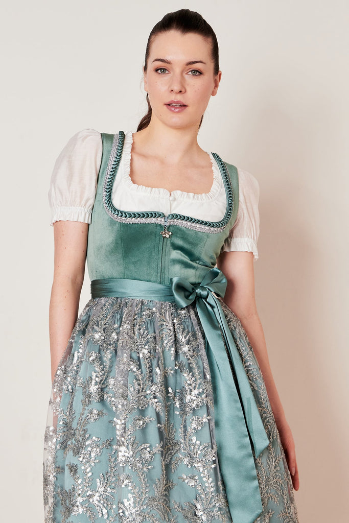 dirndl-carmela-collcetion-krueger-tuerkis-115767-070-0055-dquadrat_4