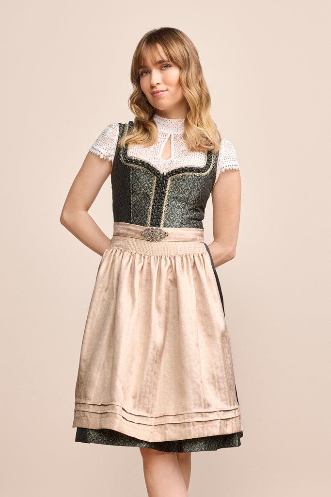 dirndl-danara-krueger-madl-412469-060-0056-dunkelgruen-dquadrat_4