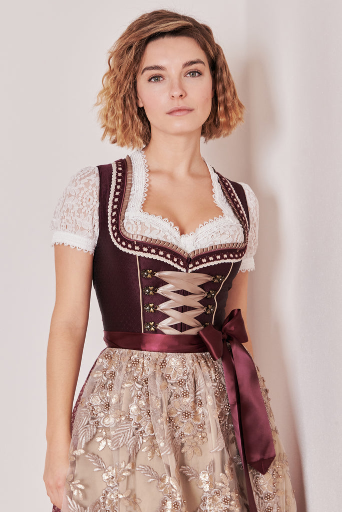 dirndl-fernanda-madl-krueger-bordeaux-415467-050-0090-dquadrat_11