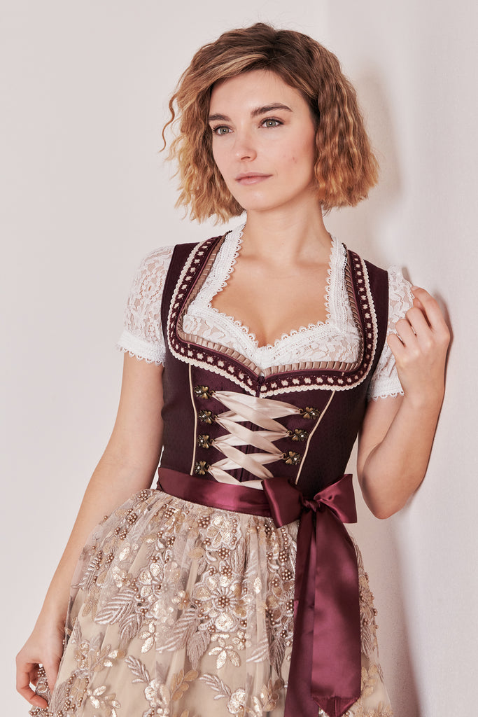 dirndl-fernanda-madl-krueger-bordeaux-415467-060-0090-dqauadrat_11