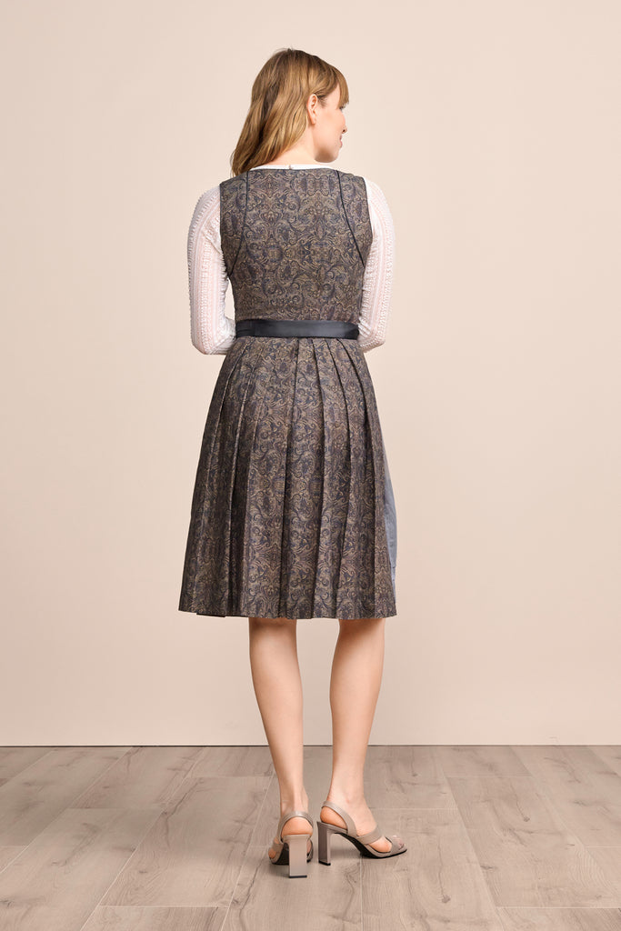 dirndl-kirsti-krueger-madl-414569-060-0080-marine-dquadrat_4