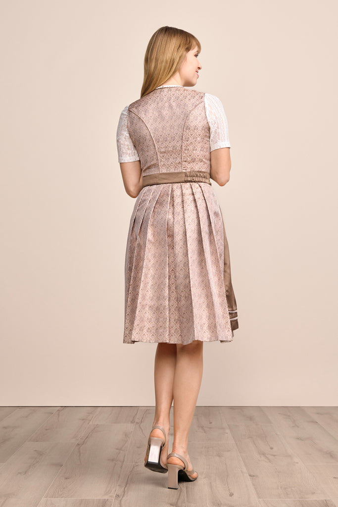 dirndl-lemara-krueger-madl-416069-060-0007-braun-dqauadrat_4