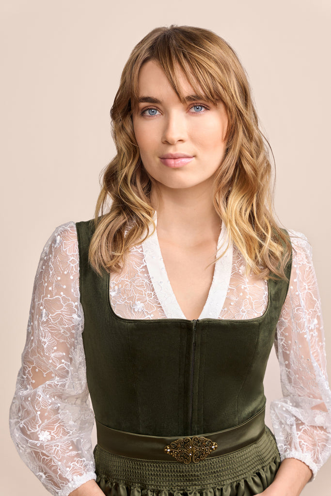 dirndl-livie-krueger-madl-414669-060-0057-oliv-dquadrat_2
