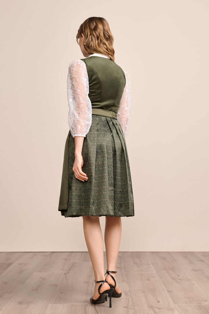 dirndl-livie-krueger-madl-414669-060-0057-oliv-dquadrat_4