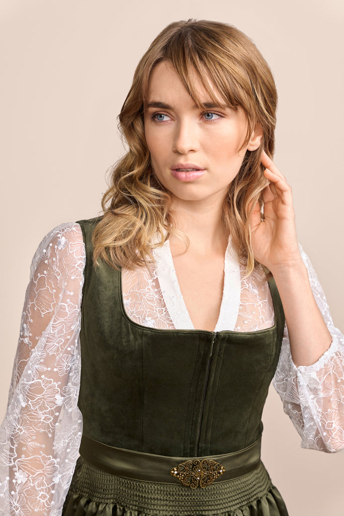dirndl-livie-krueger-madl-414669-070-0057-oliv-dquadrat_2