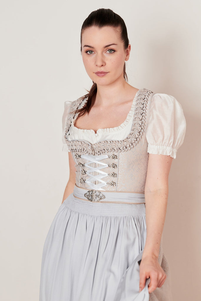 dirndl-marit-collection-krueger-grau-116967-070-0044-dquadrat_8