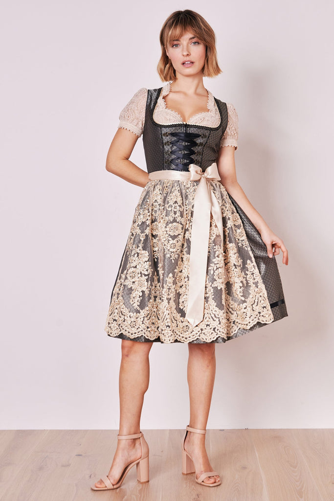  Analyzing image    dirndl-merima-madl-krueger-schwarz-419567-060-0004-dquadrat_10
