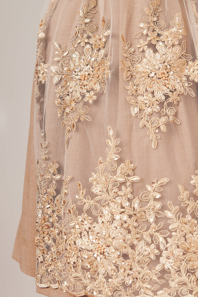 dirndl-sansa-collection-krueger-beige-115067-060-0023-dquadrat_5