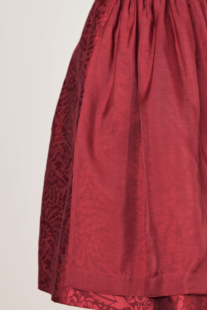 dirndl-shiloh-collection-krueger-rot114766-060-0009_4_dquadrat