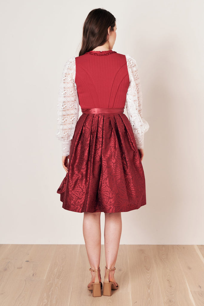 dirndl-shiloh-collection-krueger-rot114766-060-0009_5_dquadrat