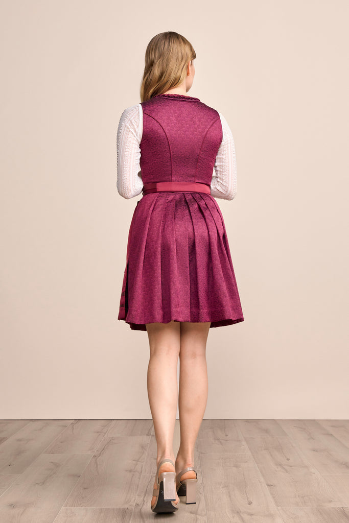 dirndl-thialda-krueger-madl-415069-050-0090-bordeaux-dquadrat_3