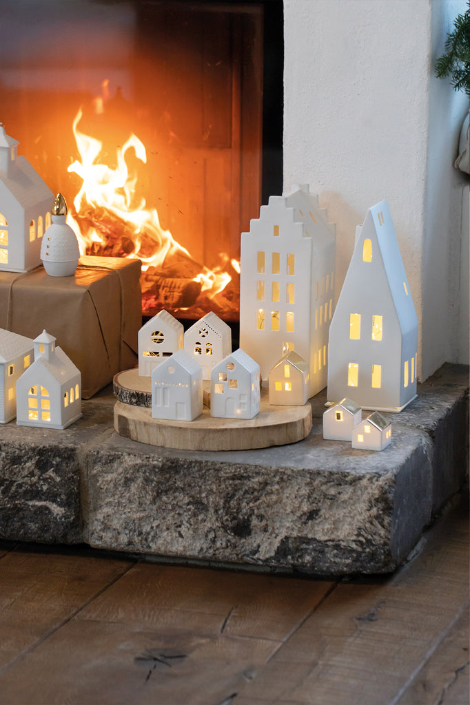 grosses-Lichthaus-giebeldach-raeder-design-dquadrat-1