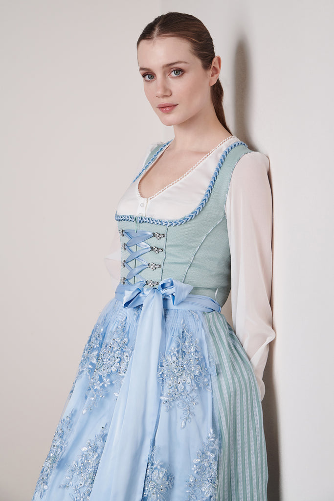 krueger-collection-dirndl-hellblau