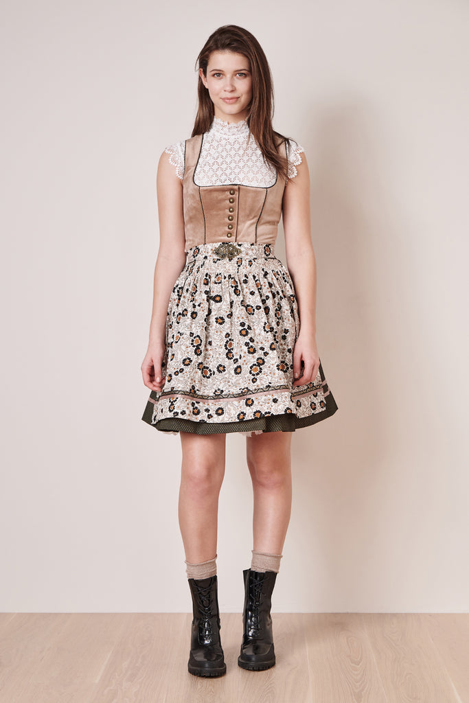 rueger-madl-dirndl-bunt-dquadrat