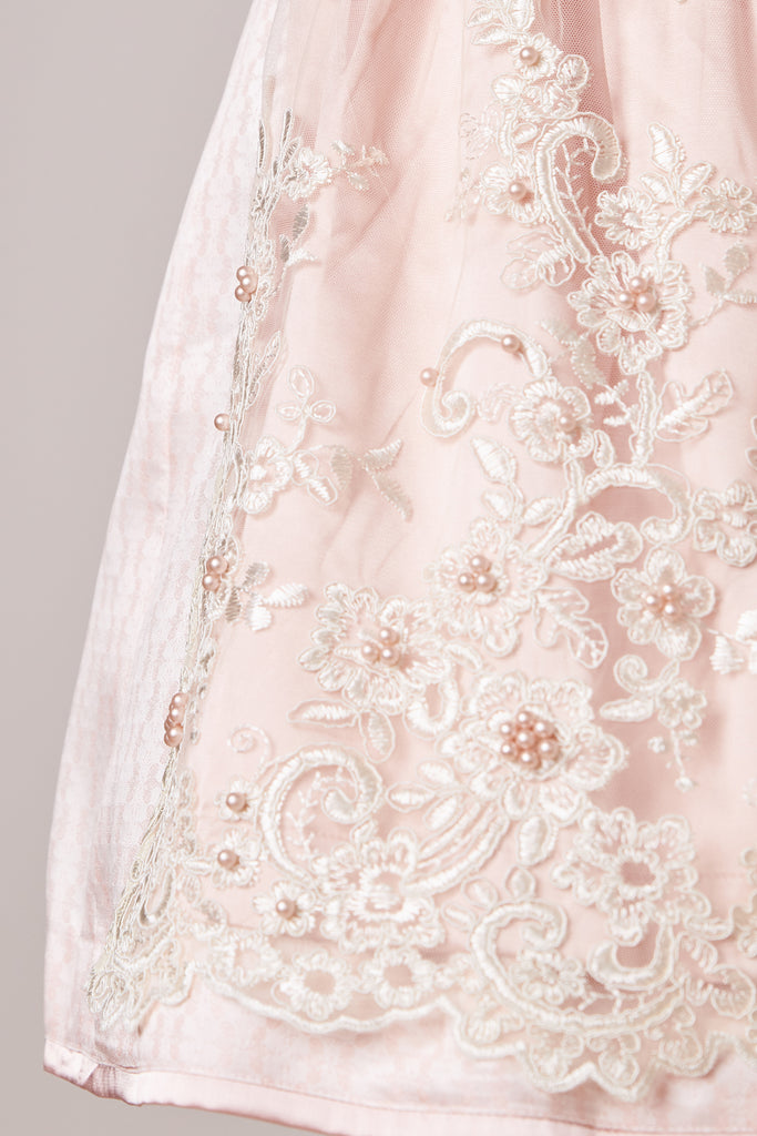 krueger-dirndl-mad-rosa-dquadrat