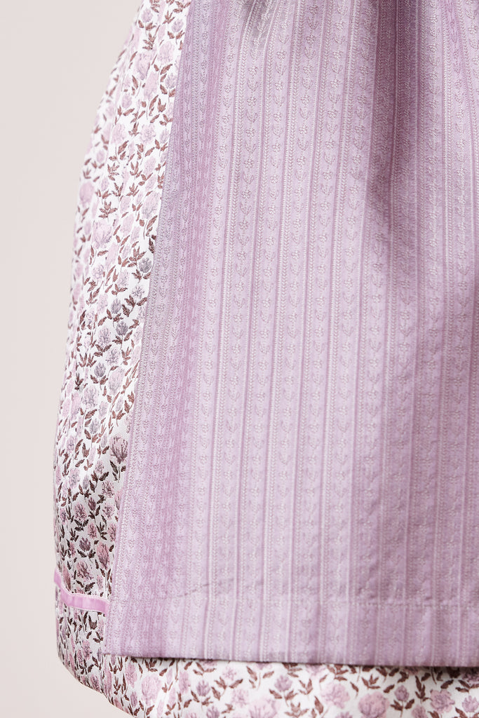 krueger-dirndl-madl-flieder-dquadrat